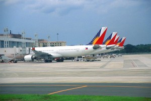 MNL Manila Ninoy Aquino International Airport PAL aircrafts_b